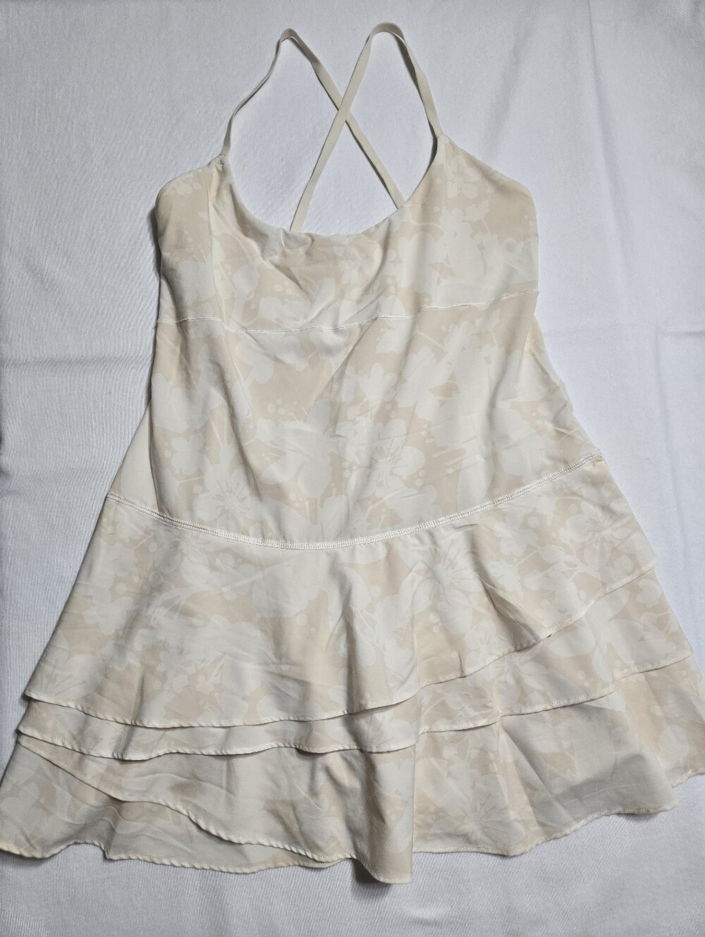 Offline By Aerie Women's Real Me Maggie Athletic Tennis Cream Floral Dress sz M